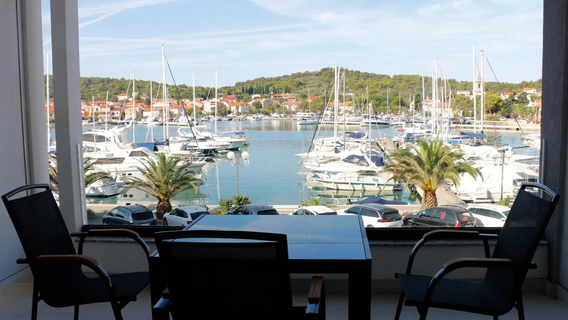 Apartment Apartmani Mary 2 Plus 1 Kukljica Croatia